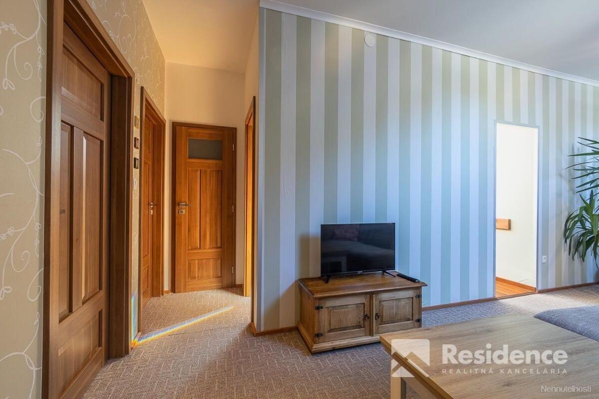 Bed and Breakfast 3 Domky Демяновская долина Экстерьер фото